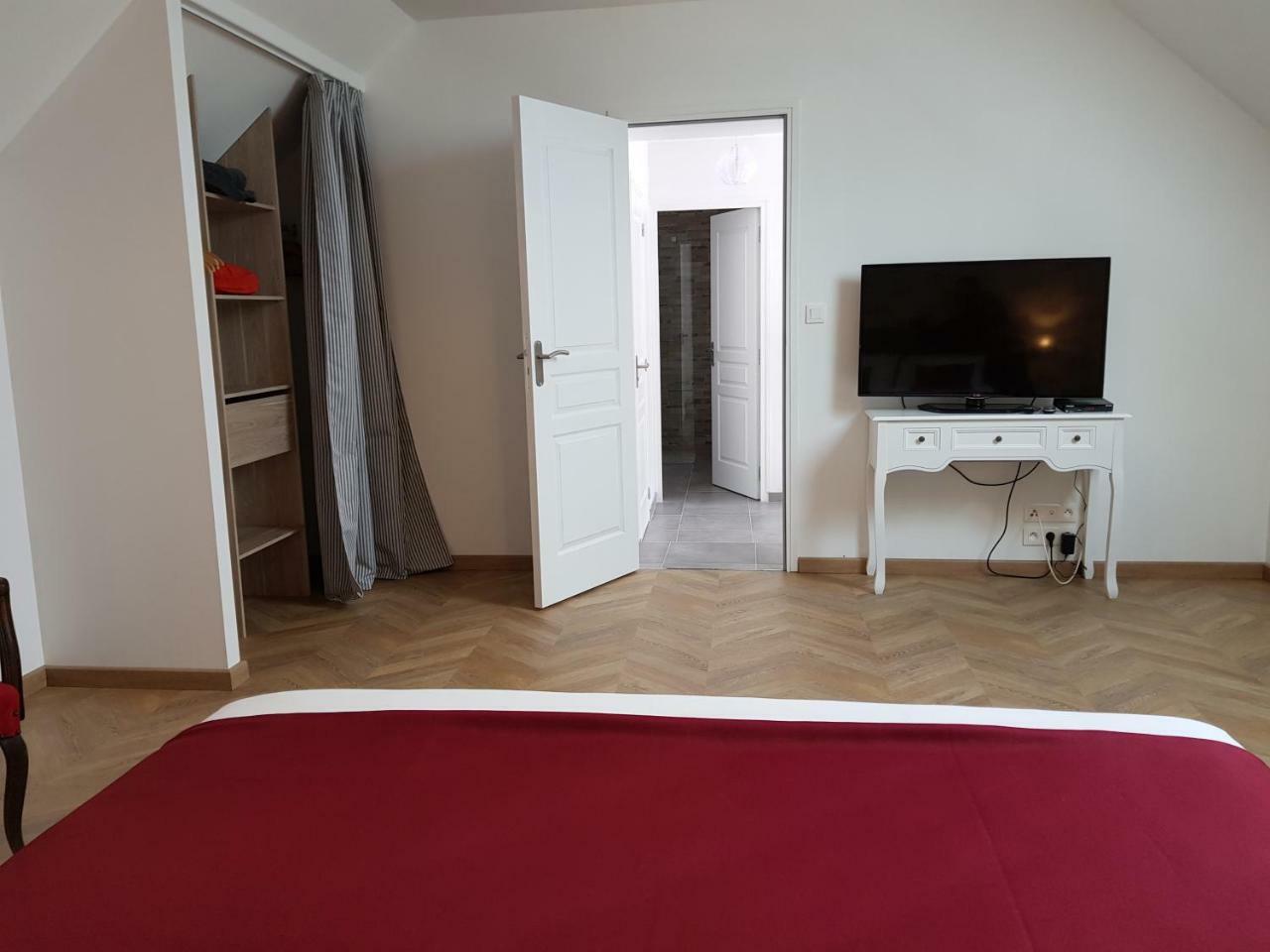 Normandy Vip Villa Trevieres Екстериор снимка